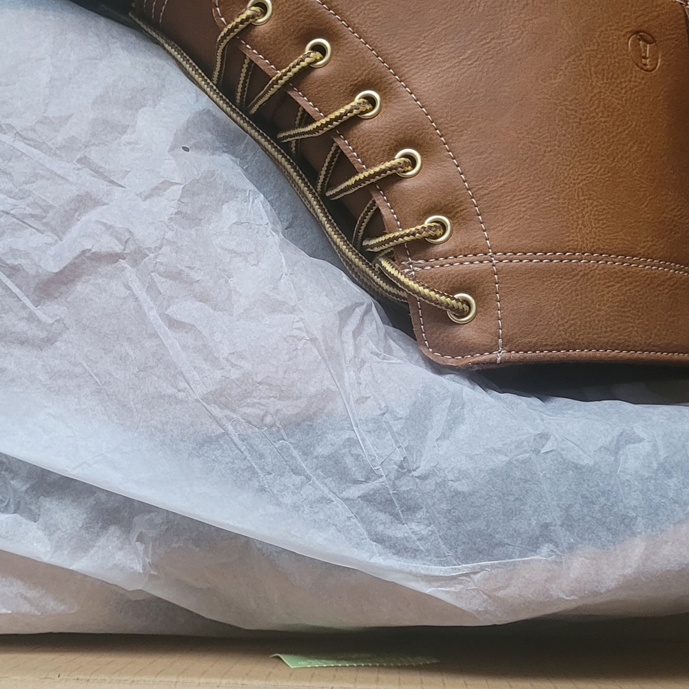Lands' End Tan Leather Boots with Gold Eyelets